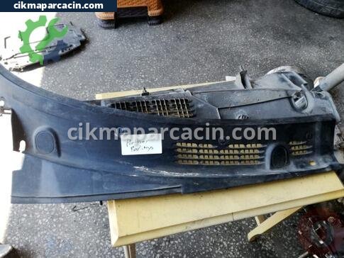 Citroen Berlingo Ön Cam Izgarası çıkma parça