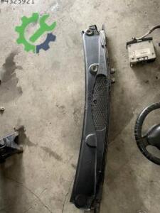 CITROEN BERLİNGO ÖN CAM IZGARASI ORJİNAL ÇIKMA