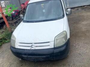 Citroen berlingo ön kaput