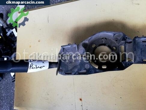 Citroen Berlingo Silecek Kolu çıkma parça