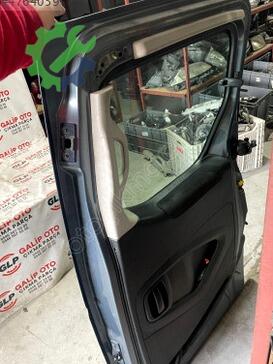 Citroen Berlingo Sağ Sürgülü Kapı çıkma parça