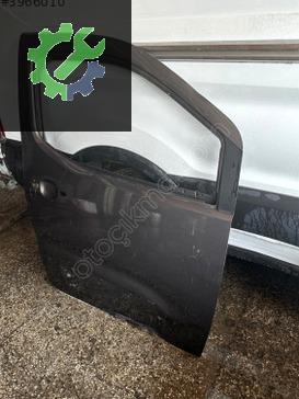 Citroen Berlingo Sağ Ön Kapı çıkma parça