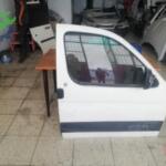 Citroen berlingo sağ ön kapı çıkma orjinal