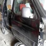 Citroen Berlingo sağ ön kapı döşemesi orjinal çıkma