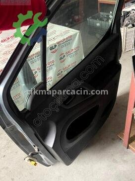 Citroen Berlingo Sağ Ön Kapı çıkma parça