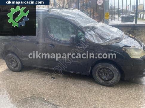 Citroen Berlingo Sağ Sürgülü Kapı çıkma parça