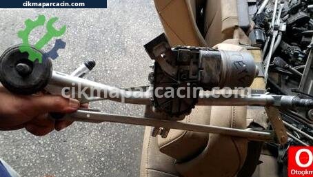 Citroen Berlingo Silecek Motoru çıkma parça