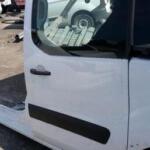 Citroen Berlingo sol arka kapı kolu orjinal çıkma