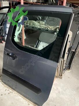 Citroen Berlingo Sol Arka Kapı çıkma parça