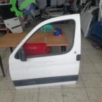 Citroen berlingo sol ön kapı çıkma orjinal