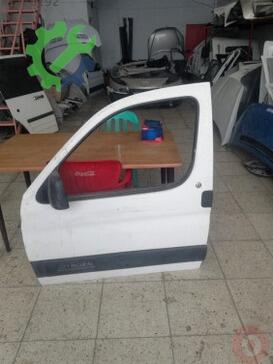Citroen Berlingo Sol Ön Kapı çıkma parça