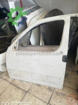 Citroen Berlingo Sol Ön Kapı çıkma parça