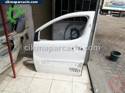 Citroen Berlingo Sol Ön Kapı çıkma parça