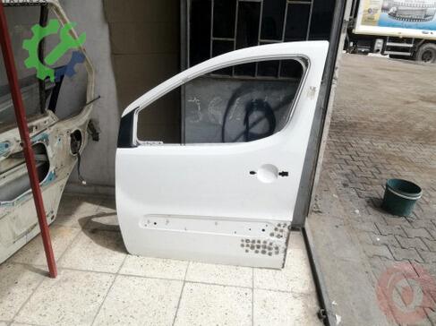 Citroen Berlingo Sol Ön Kapı çıkma parça