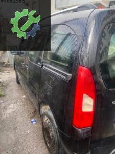 Citroen berlingo sol sürgülü kapı çıkma orjinal sökme