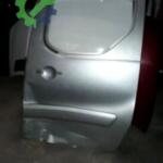 Citroen berlingo sol sürgülü kapı  ve tüm çıkma parçalar