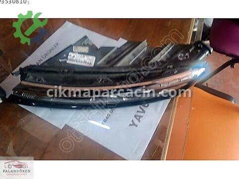 Citroen C3 Far çıkma parça