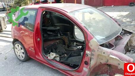Citroen C2 Sağ Arka Çamurluk çıkma parça