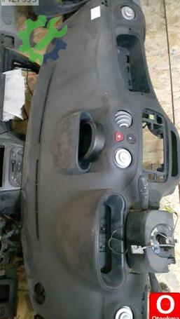Citroen C2 Torpido çıkma parça