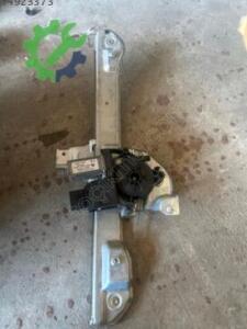 Citroen c3 camkrikosu çıkma orijinal