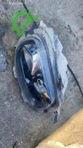 Sağ Ön Far Citroen C3 — Sökme Çıkma