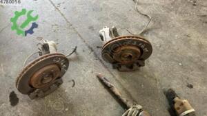 Çıkma Orijinal Sağ Taşıyıcı Citroen C3