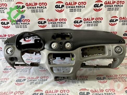 Citroen C3 Torpido çıkma parça
