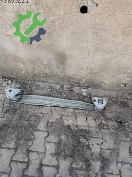 Citroen C4 Arka Tampon Demiri çıkma parça