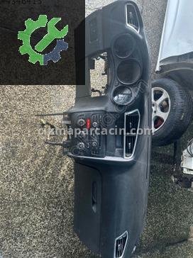 Citroen C4 Göğüslük çıkma parça