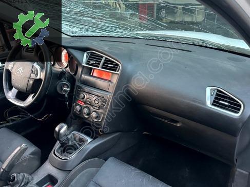 Citroen C4 Göğüslük çıkma parça