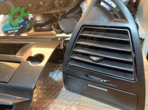 Citroen C4 Sağ Havalandırma Izgaraları 9646338077 çıkma parça