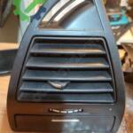 Citroen C4 2003-2008 Orijinal Çıkma Sol Havalandırma Izgaraları 9646337977