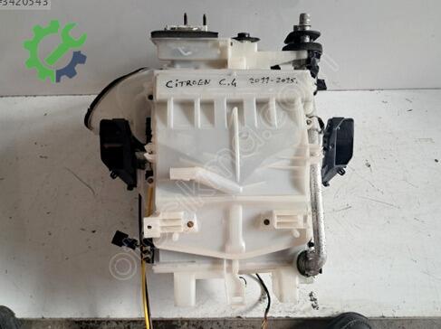 Citroen C4 Kalorifer Kutusu çıkma parça