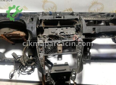 Citroen C4 Göğüs çıkma parça
