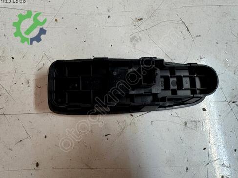 Citroen C4 Sağ Ön Kapı çıkma parça