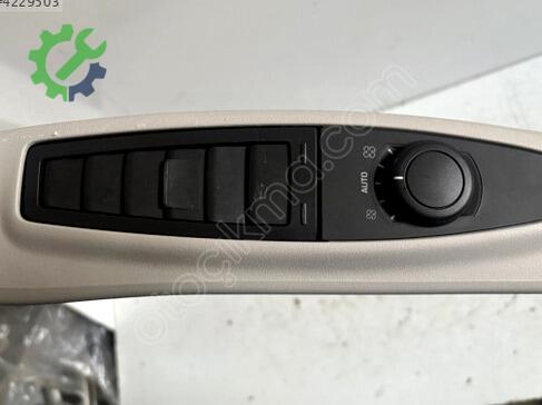 Citroen C4 Bakalit çıkma parça
