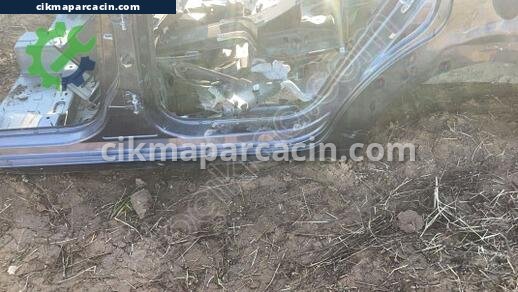 Citroen C4 Sol Marşpiyel Sacı çıkma parça