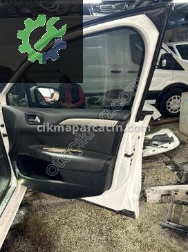 Citroen C4 Sağ Ön Kapı çıkma parça