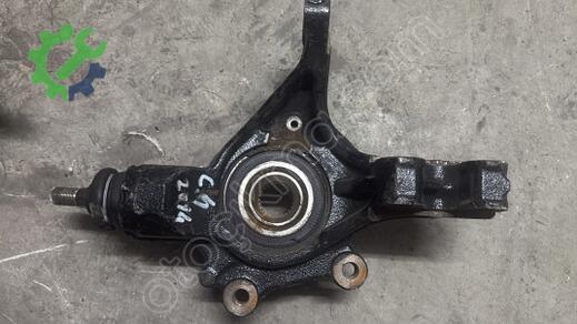 Citroen C4 Sağ Taşıyıcı çıkma parça