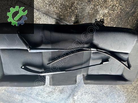 Citroen C4 Silecek Kolu çıkma parça