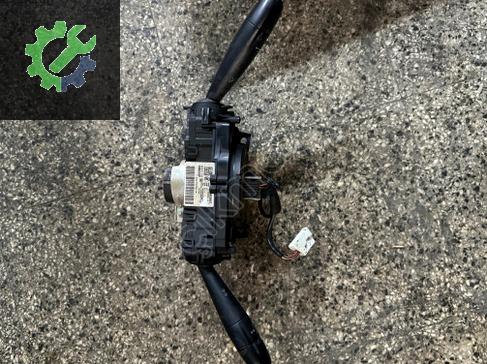 Citroen C4 Sinyal Kolu çıkma parça