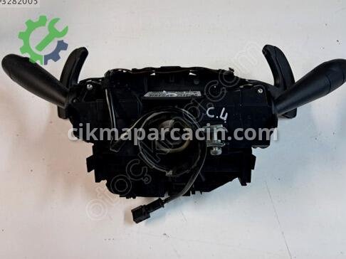 Citroen C4 Sinyal Kolu çıkma parça