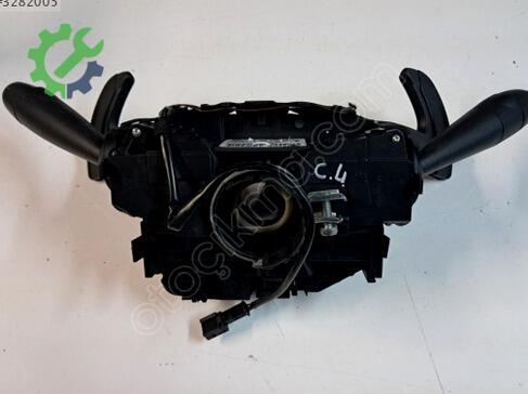 Citroen C4 Sinyal Kolu çıkma parça