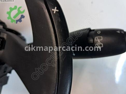 Citroen C4 Sinyal Kolu çıkma parça