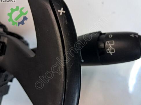 Citroen C4 Sinyal Kolu çıkma parça