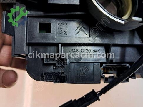 Citroen C4 Sinyal Kolu çıkma parça