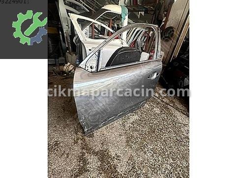 Citroen C4 Sol Ön Kapı çıkma parça
