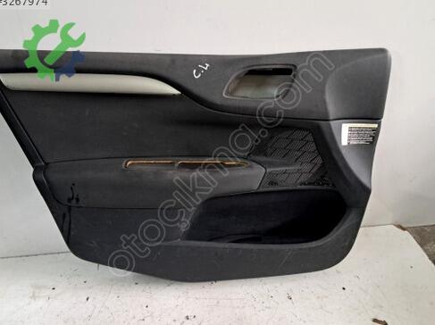 Citroen C4 Kapı Döşemesi çıkma parça