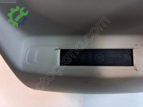 Citroen C4 Tavan Lambası çıkma parça