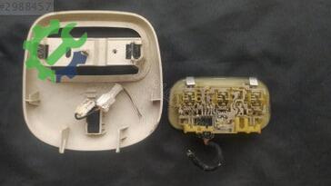 Citroen C4 Tavan Lambası çıkma parça